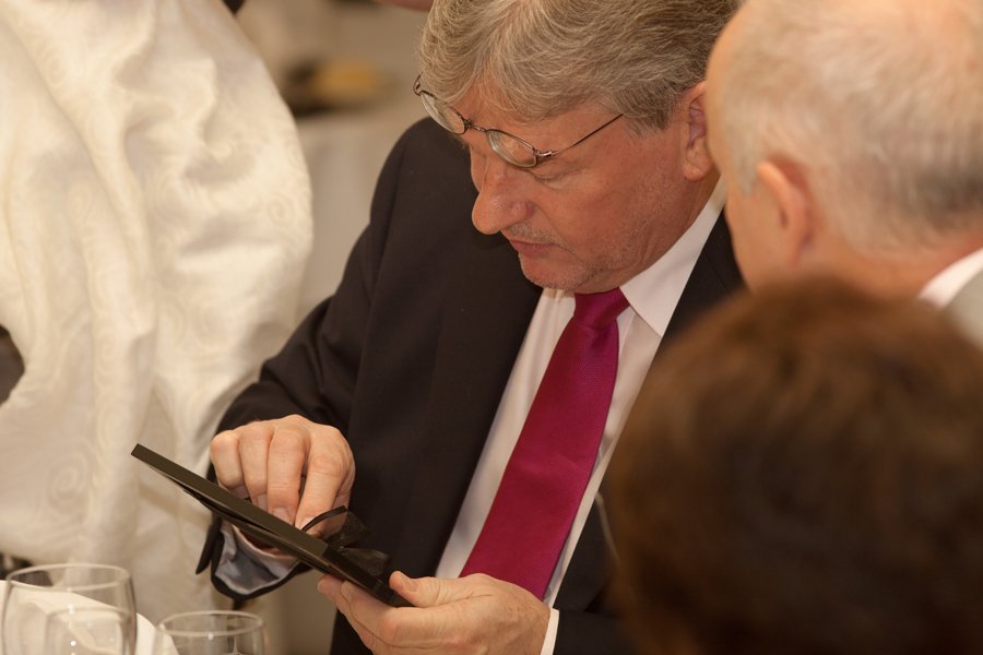 Pointing out a familiar face