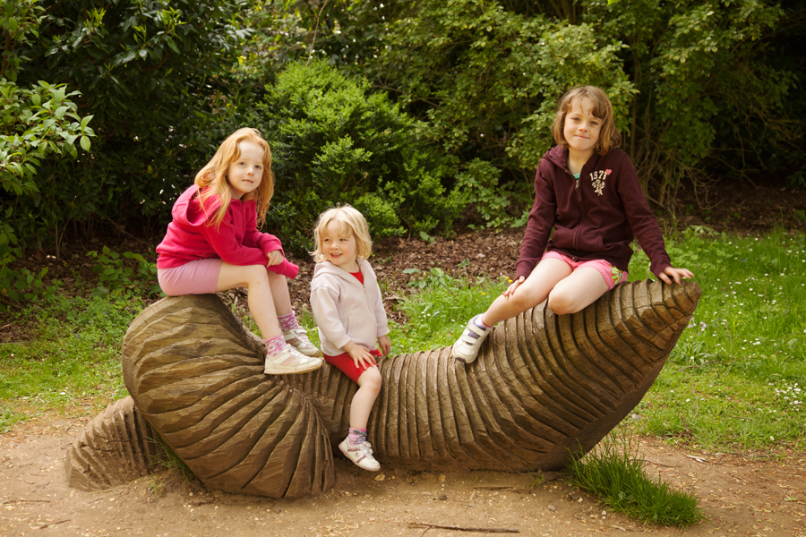 The girls on a giant worm