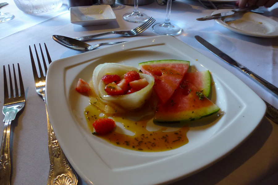 Melon and strawberry starter