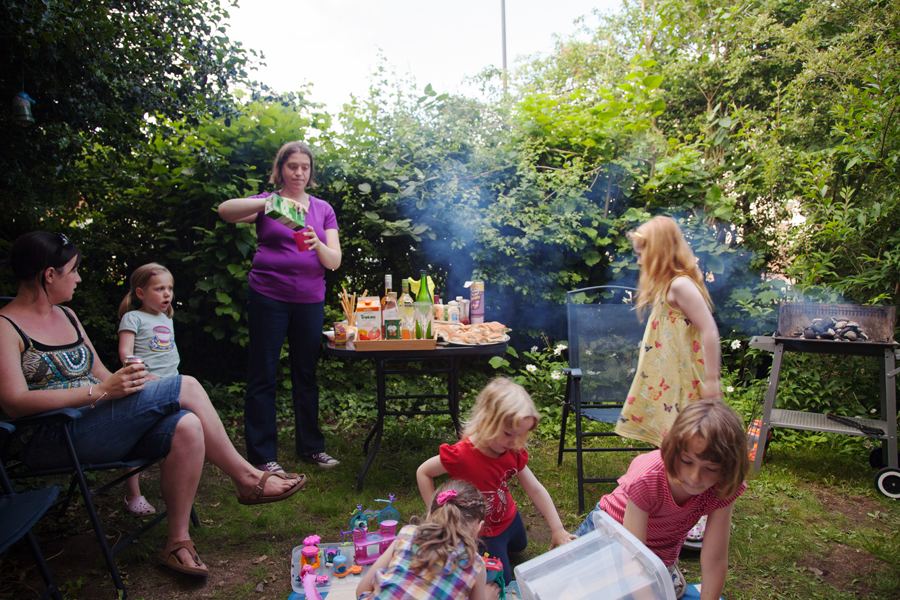 Food cooking, drinks being served