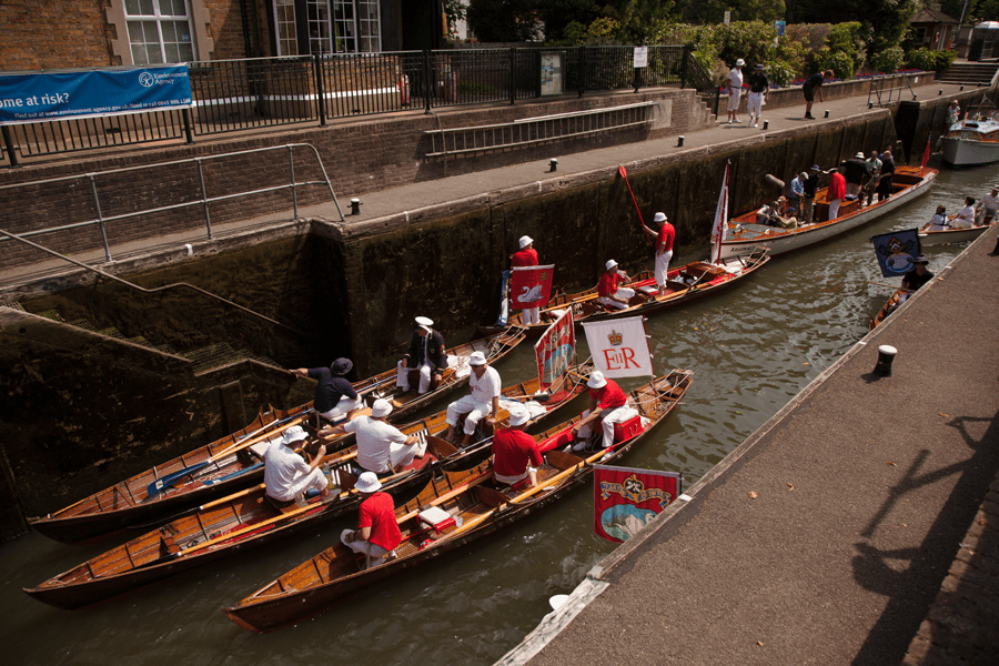 Skiffs in the lock