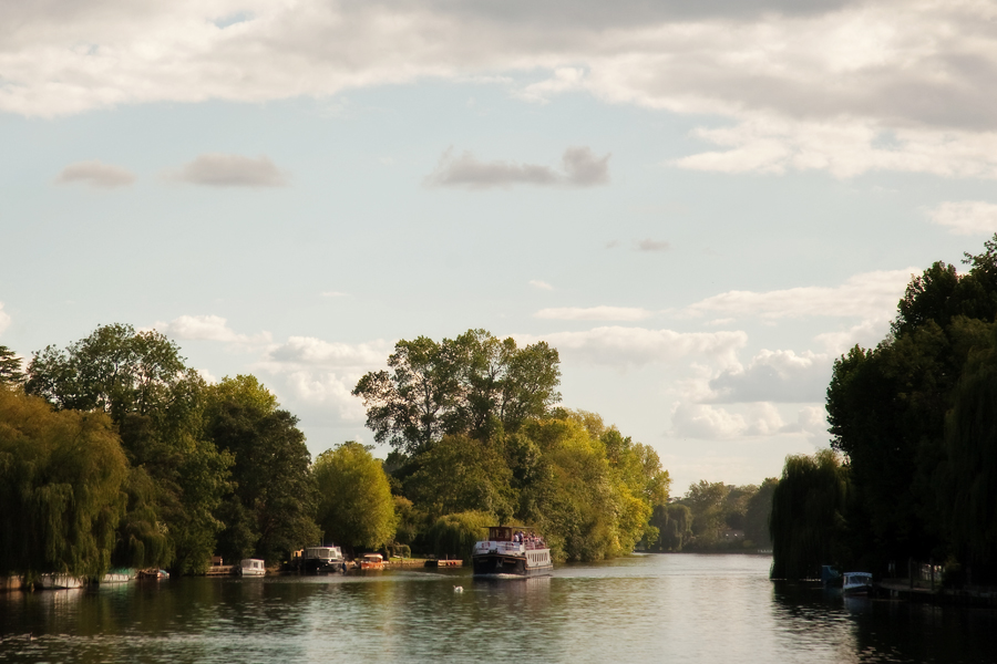 An autumnal Thames